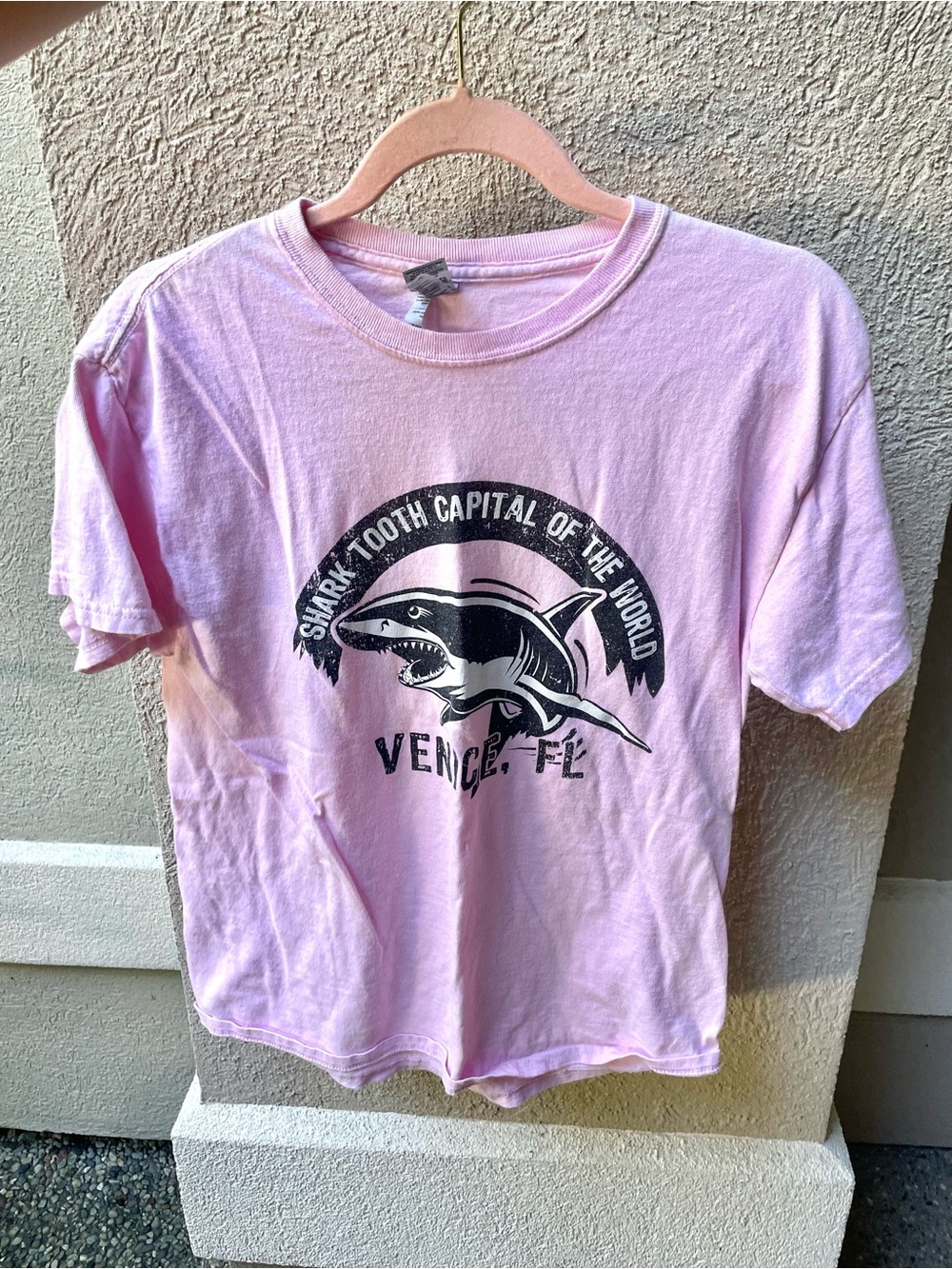 Venice FL shark cotton Pink Graphic Tee